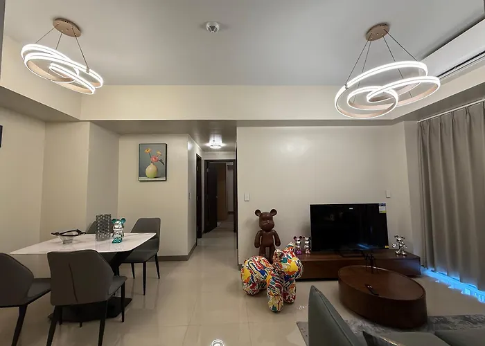Modern Cozy 2br Next To Okada Casino Airsports Moa