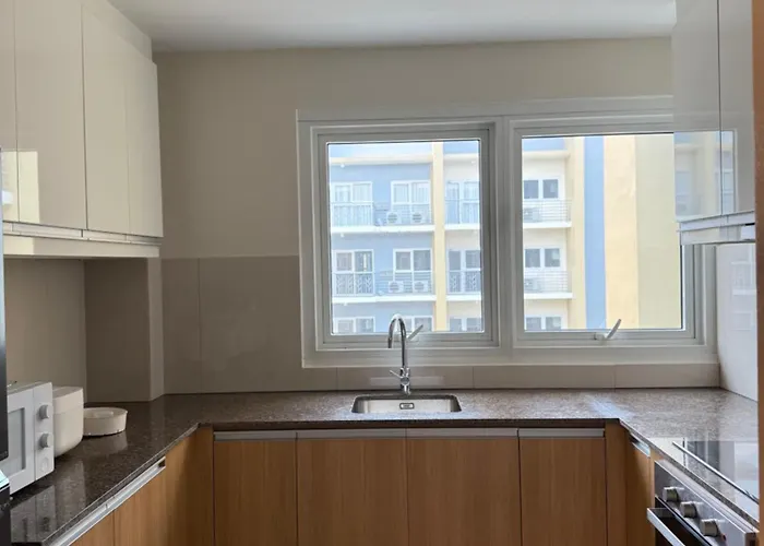 Modern Cozy 2br Next To Okada Casino Airsports Moa 公寓
