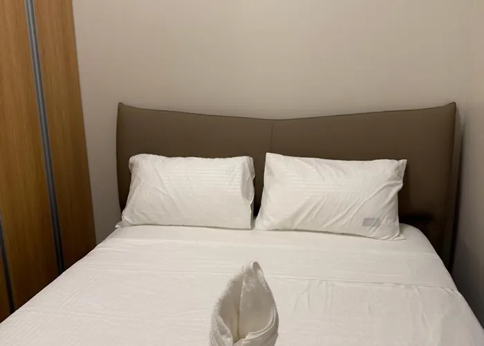 Modern Cozy 2br Next To Okada Casino Airsports Moa * 马尼拉